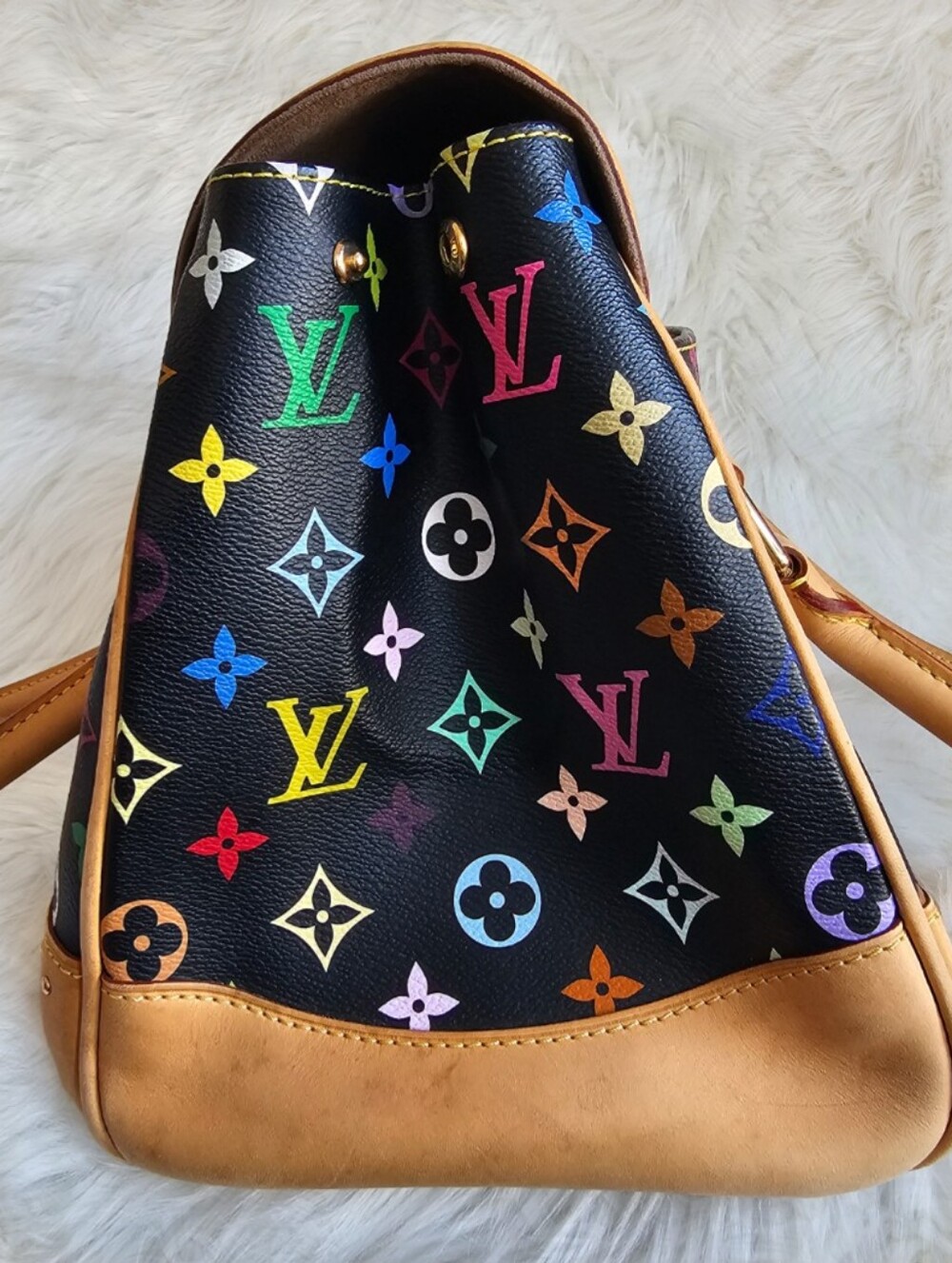 π LV Beverly GM π - Picture 4 of 12